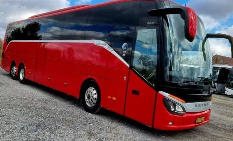 VIP Bus – 45St Coach Bus