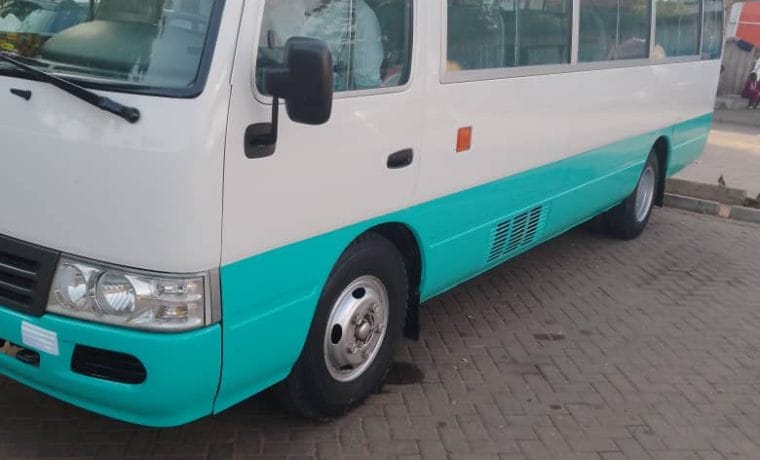 Toyota Coaster-30 st