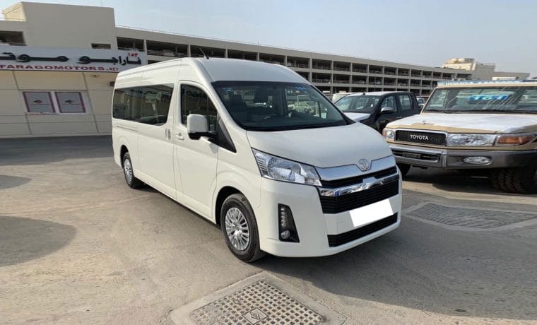 Toyota Hiace Bus -15 Seater