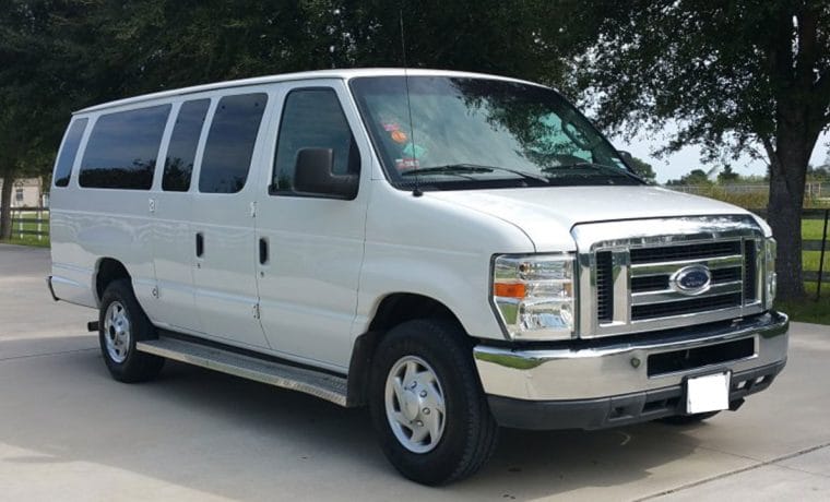 Ford E350 – 15 Seater
