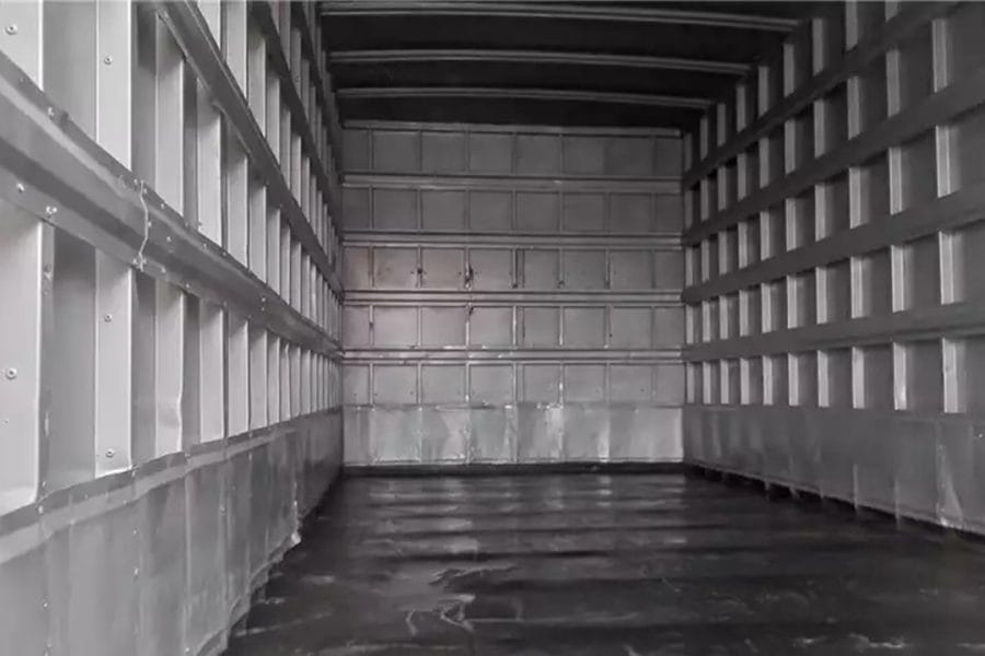 Isuzu Cargo Truck -12 Ft