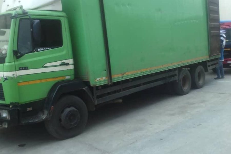 Benz Atego 20ft Box Truck