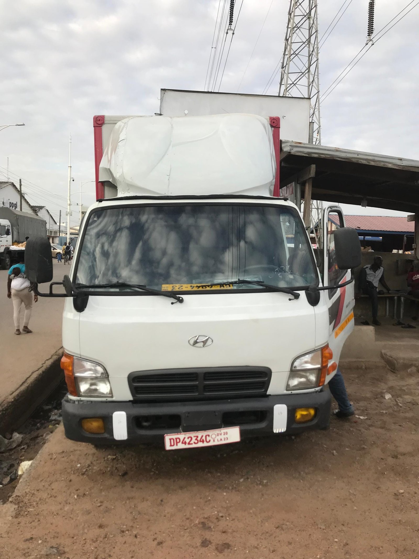 Hyundai Mighty II Cargo Truck