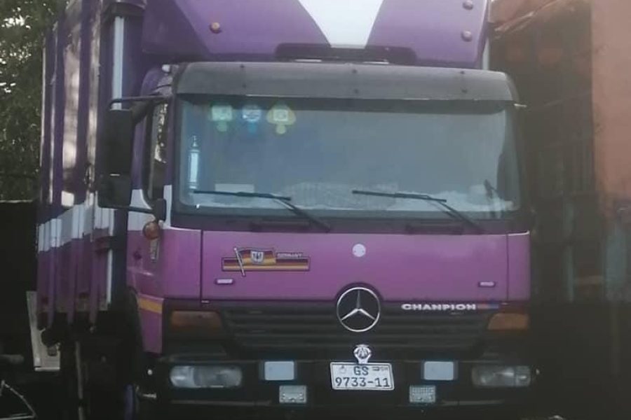 Benz Atego 20ft Box Truck