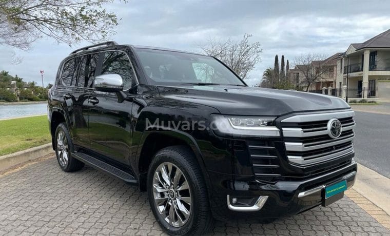 Toyota Land Cruiser LC300