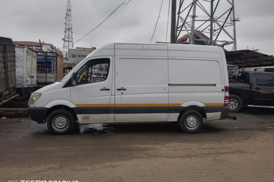 Benz Sprinter Cargo Van