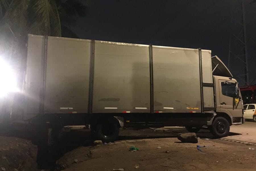 Benz 22ft Box Truck