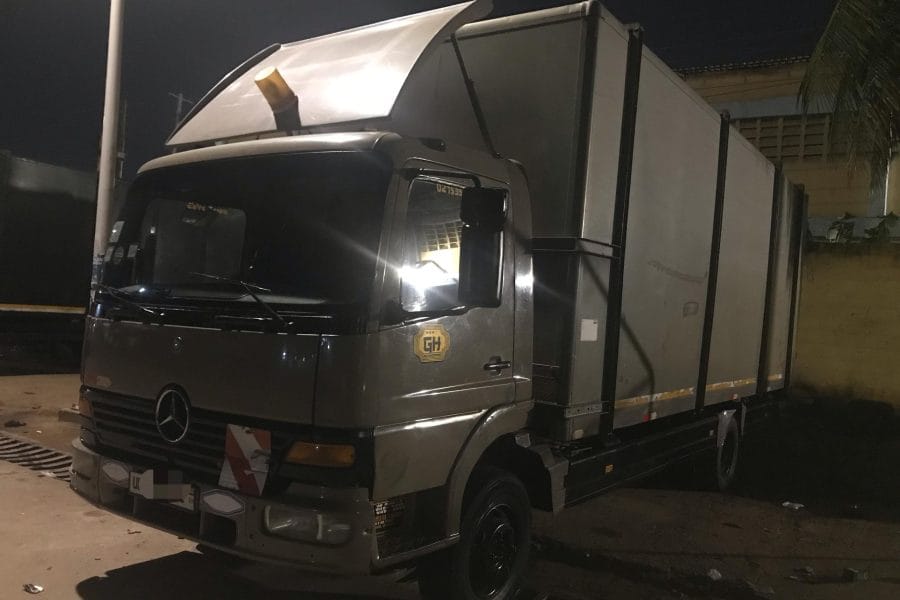 Benz 22ft Box Truck