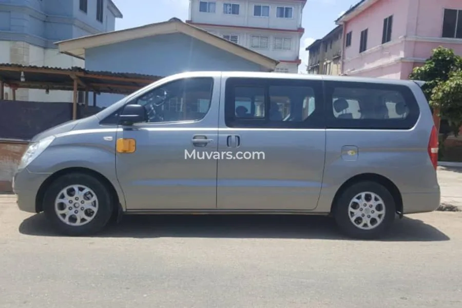 Hyundai Starex -10st