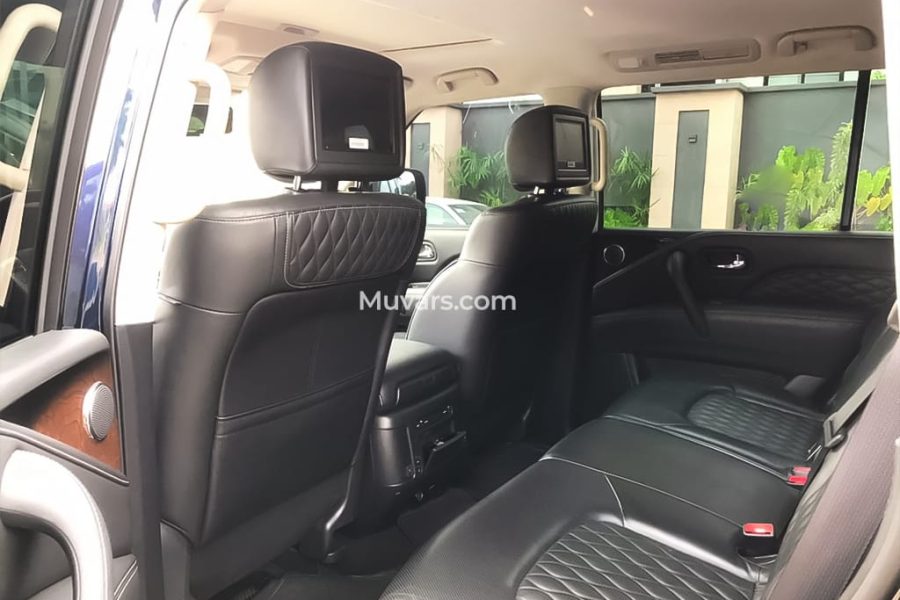Infiniti QX80-V8