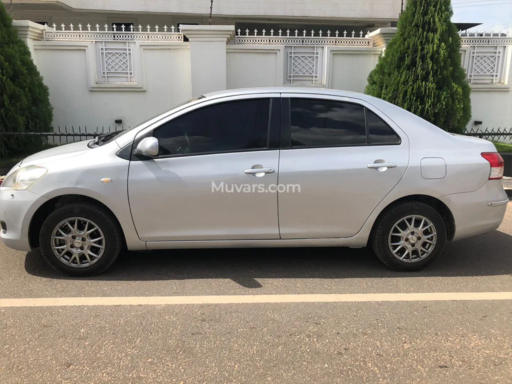 Toyota Belta