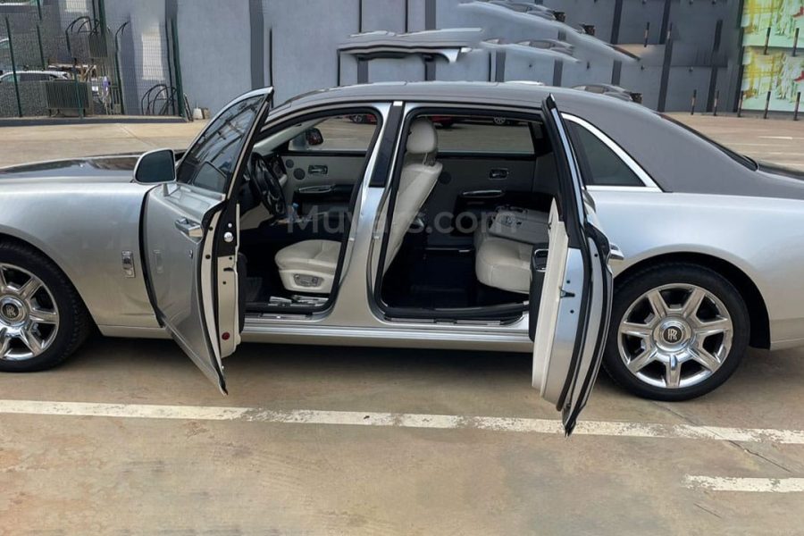 Ross Royce Ghost