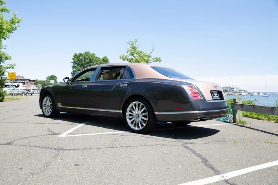 Bentley Mulsanne Two-Tone