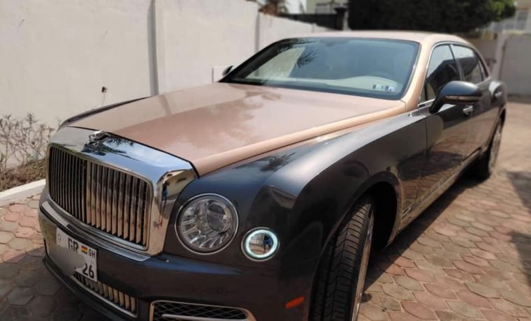 Bentley Mulsanne Two-Tone